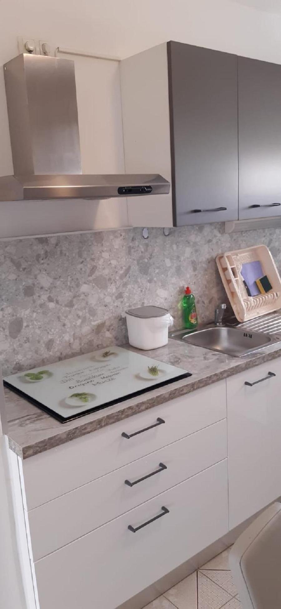 Apartment Mladen Биоград на Мору Екстериор снимка