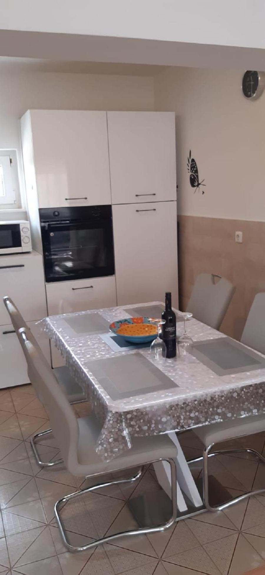 Apartment Mladen Биоград на Мору Екстериор снимка